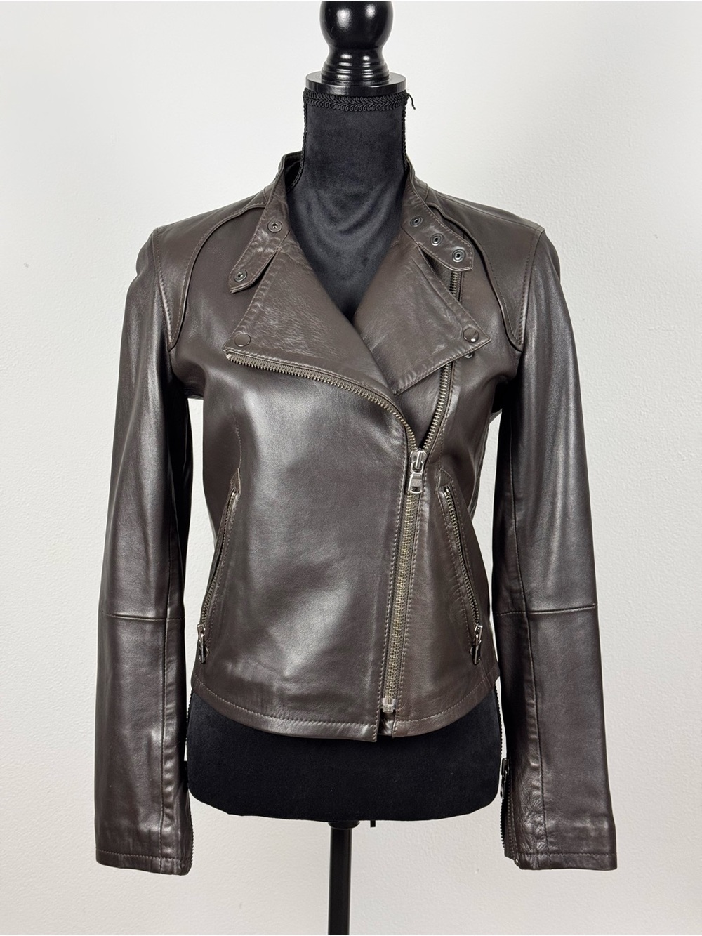 RARE Women’s Lamb Leather Moto Jacket – Size 42